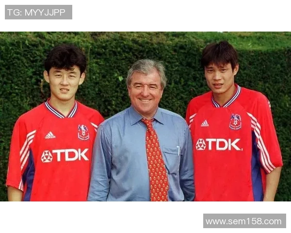 二号球衣球星的传奇之路：从默默无闻到足球场上的璀璨明星